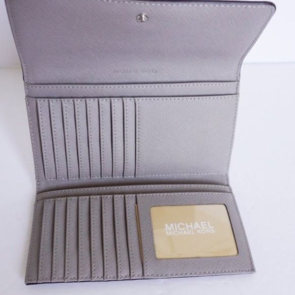 NWT! MICHAEL Michael Kors large trifold jet set ash grey wallet - Picture 5 of 6